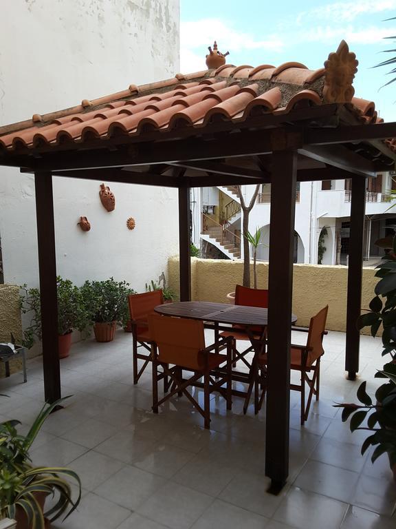 Studios Nektaria Fourni Ikarias Exterior photo